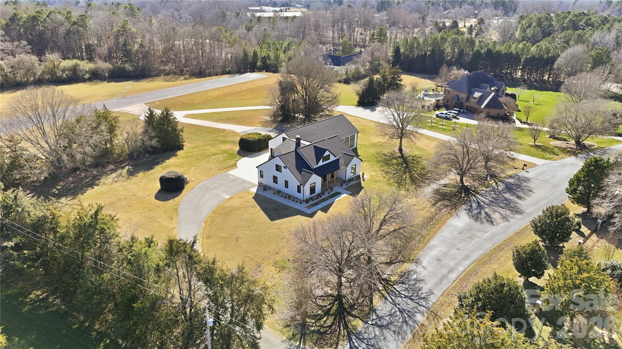 Aero Plantation - Residential