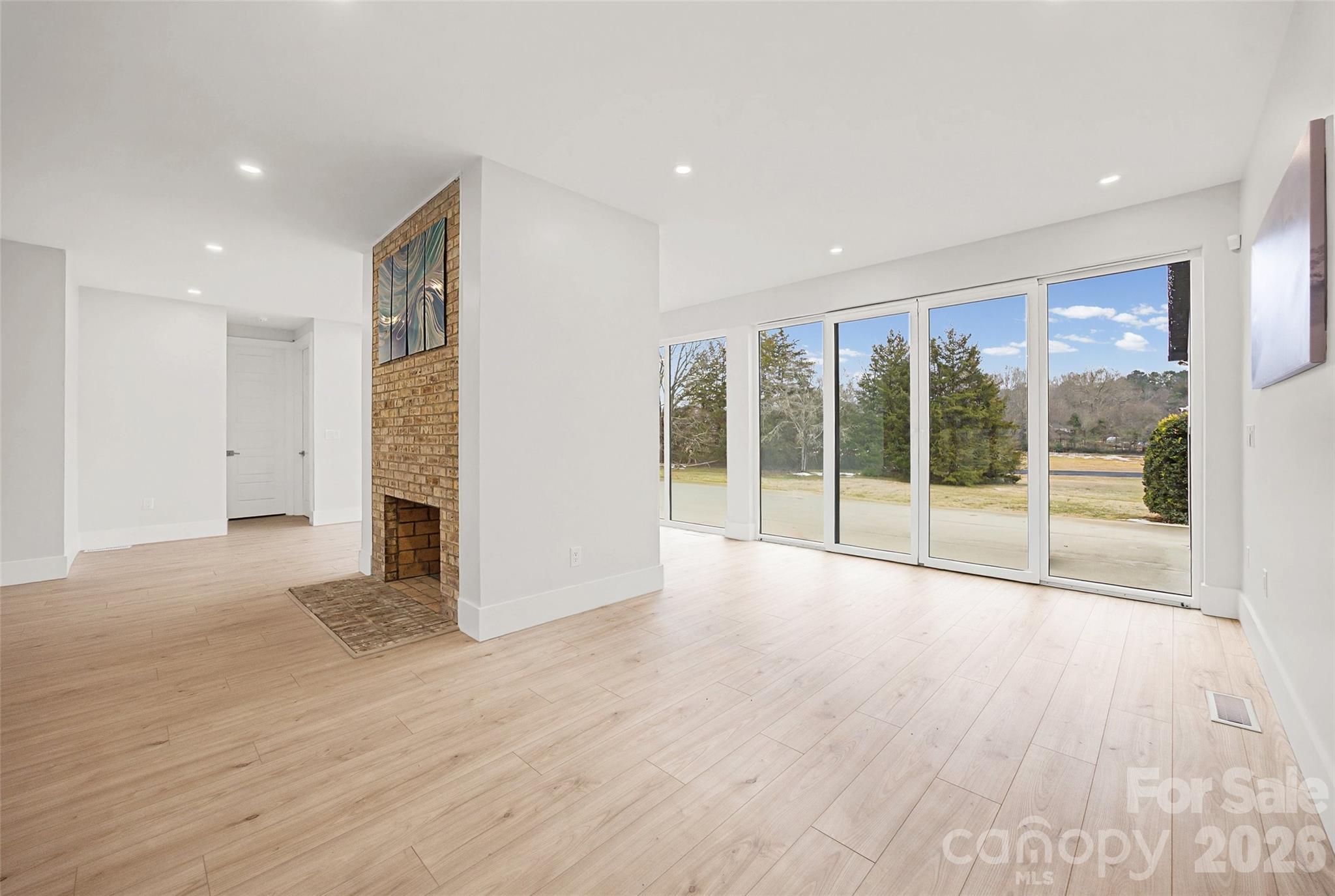 Aero Plantation - Residential