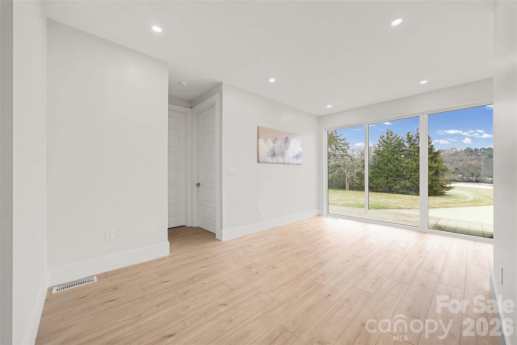 Aero Plantation - Residential