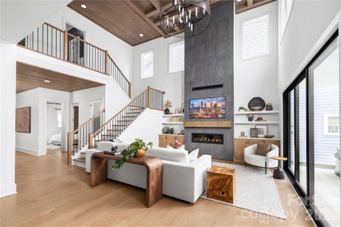 Photo of 4110 Pinekirk Drive, Charlotte, NC 28269 (MLS # 4421354)