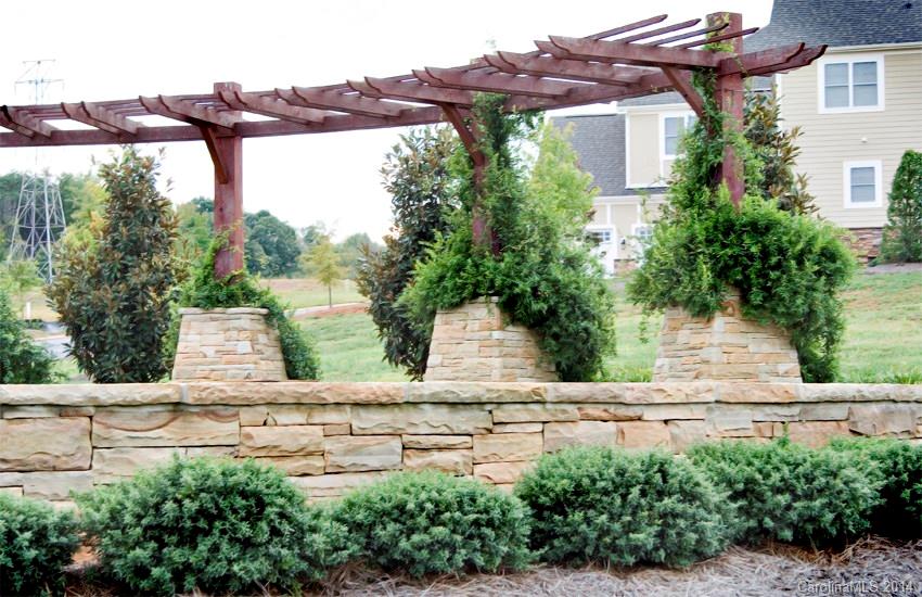 The Vineyards on Lake Wylie - Residential