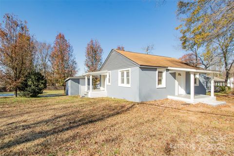 A home in Troutman