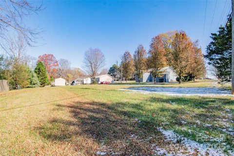 A home in Troutman