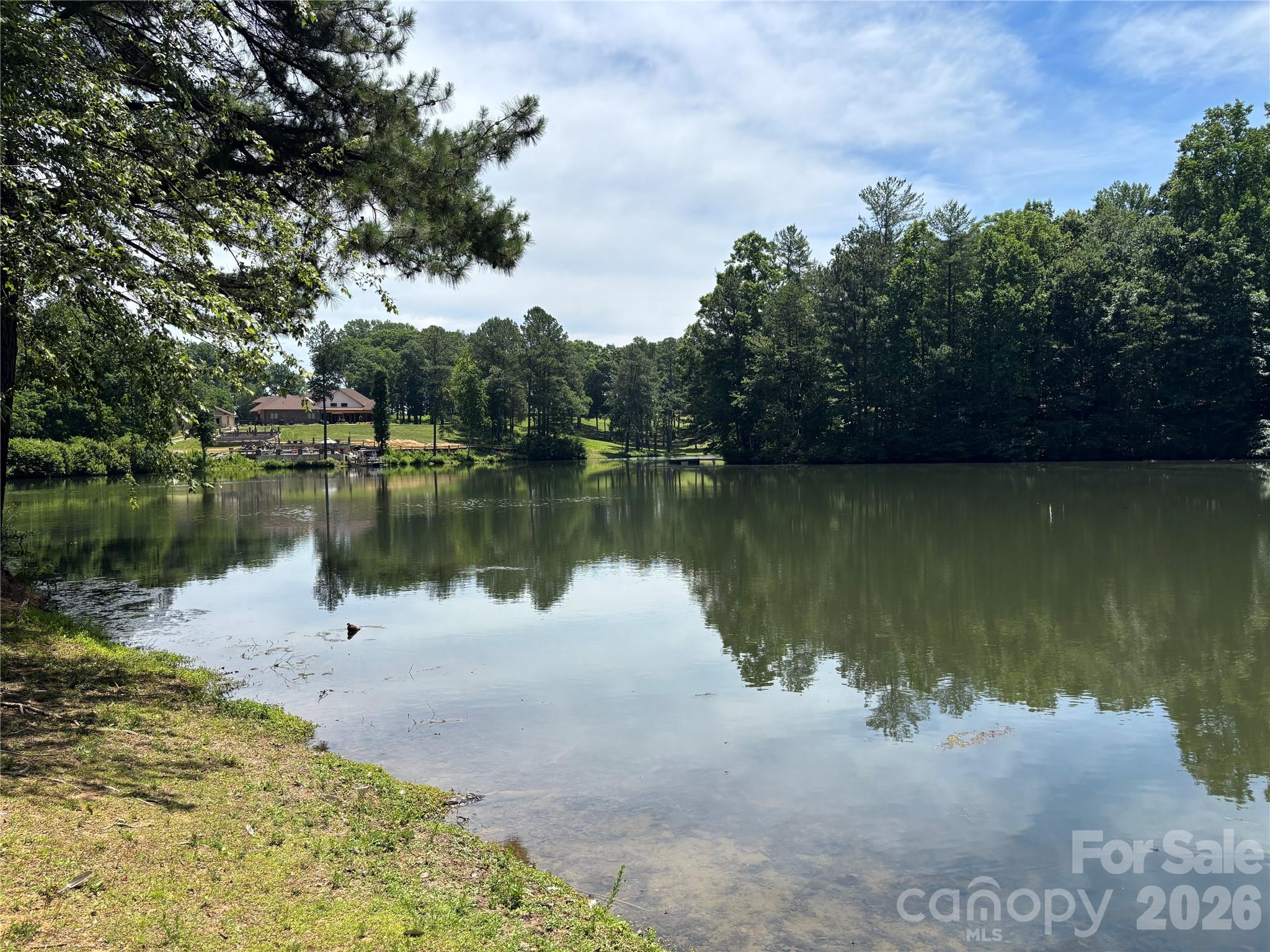 162 Twin Lakes Drive