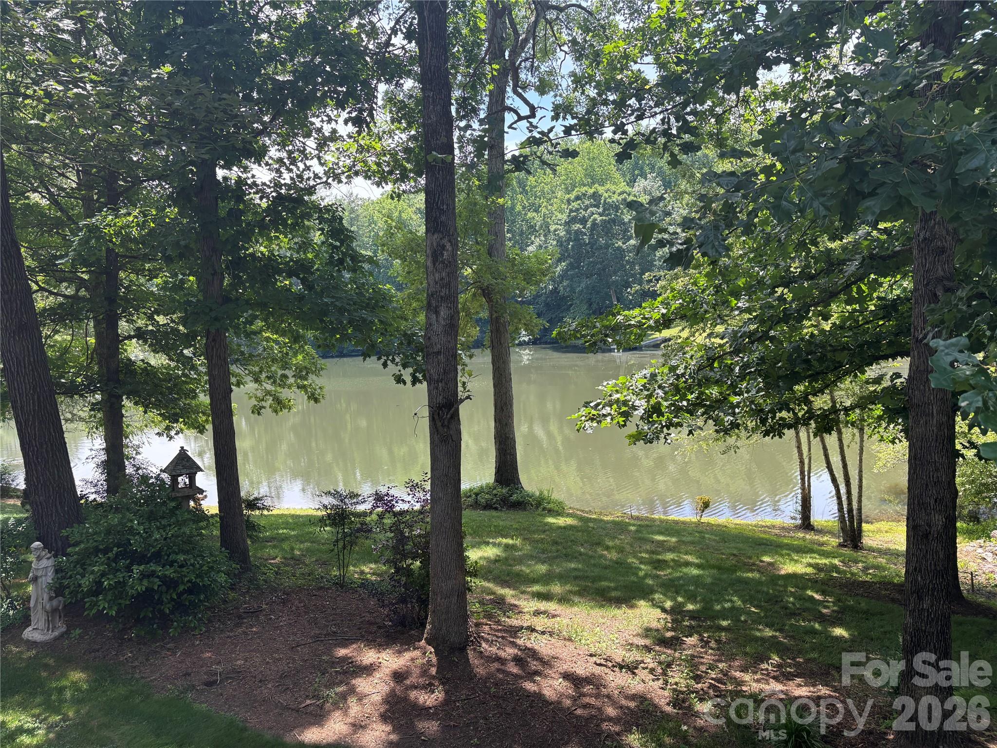 162 Twin Lakes Drive