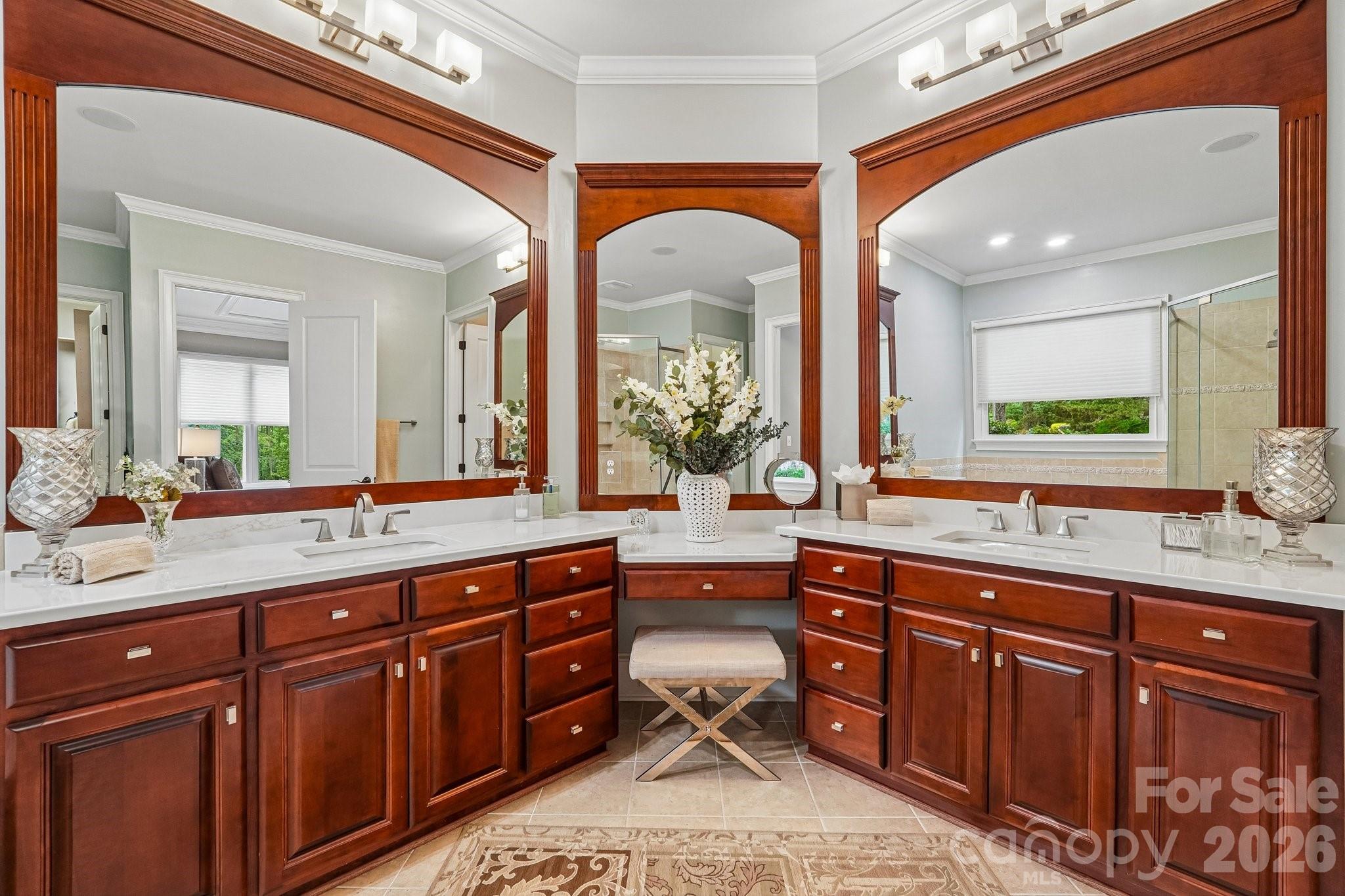 Mooresville, North Carolina, 28117, United States, 4 Bedrooms Bedrooms, ,6 BathroomsBathrooms,Residential,Active,2051966