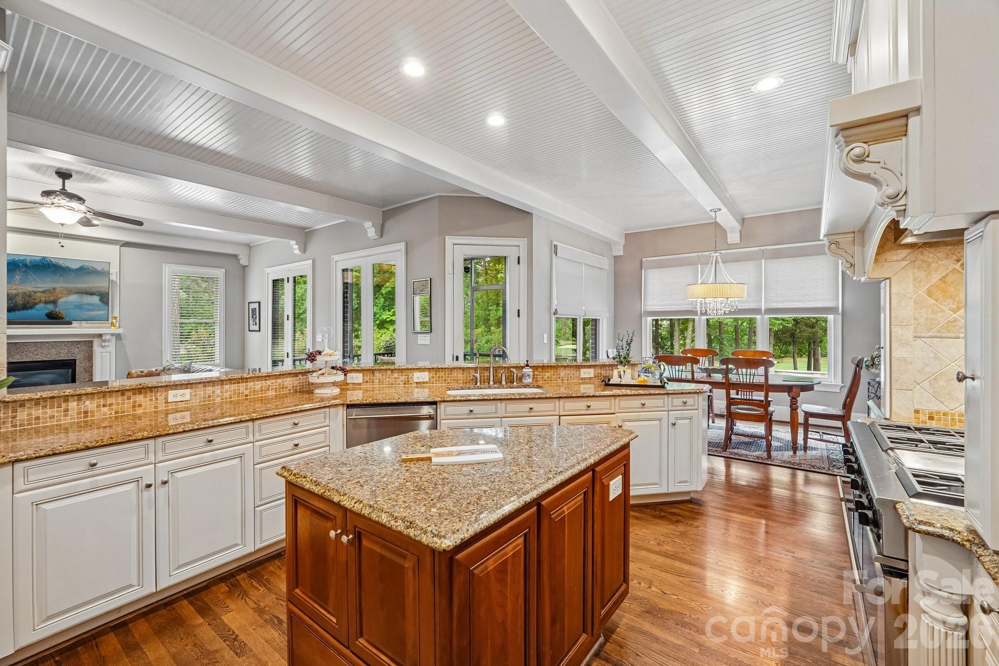 Mooresville, North Carolina, 28117, United States, 4 Bedrooms Bedrooms, ,6 BathroomsBathrooms,Residential,Active,2051966