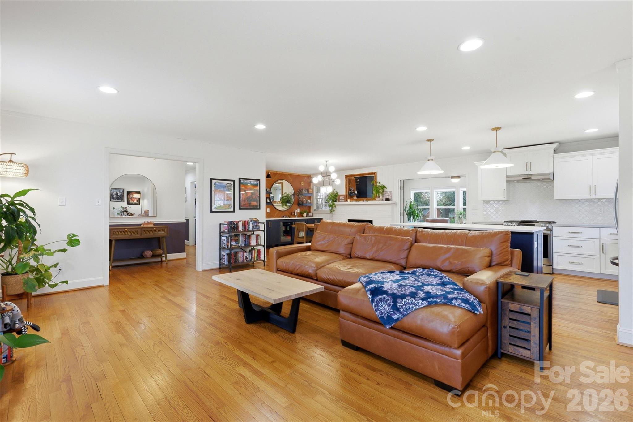 6020 Rose Valley Drive