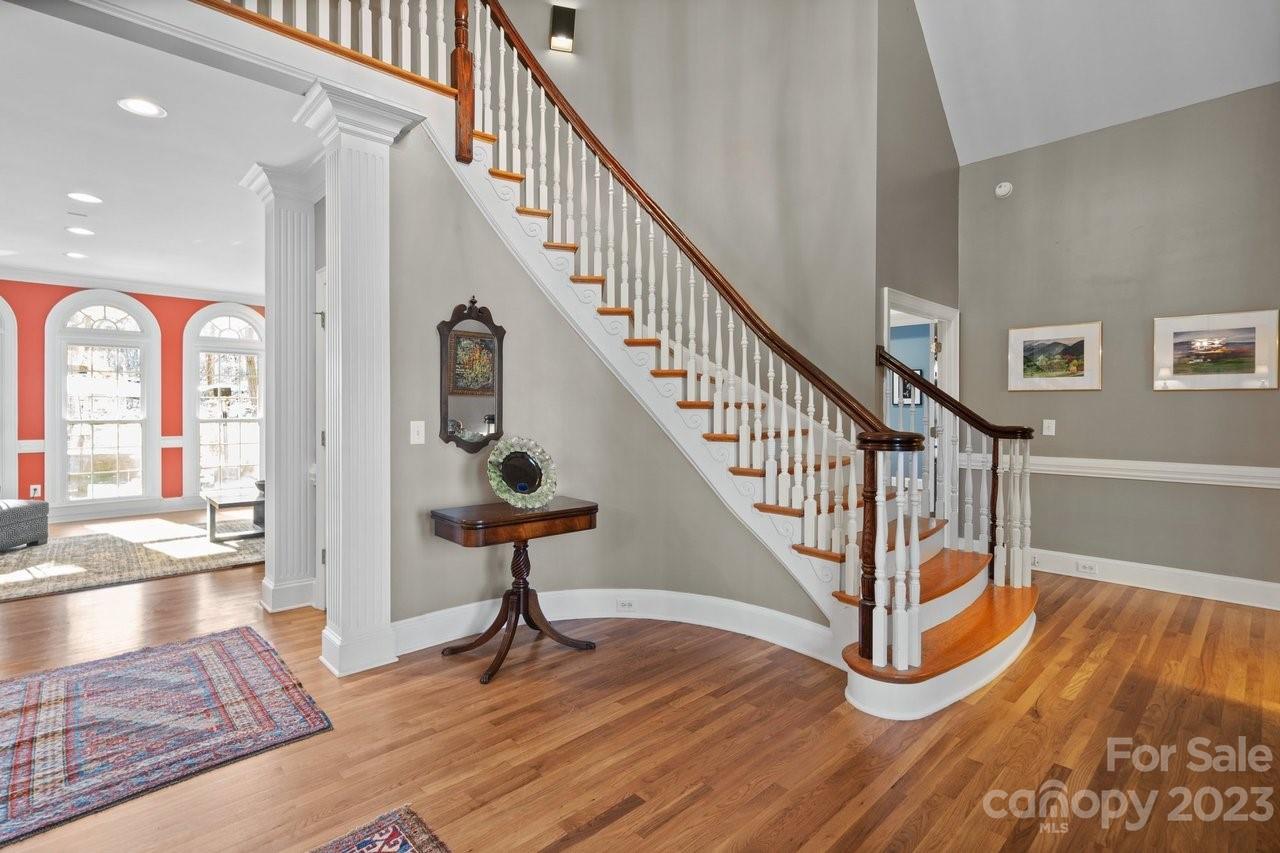 Village Lake - Residential