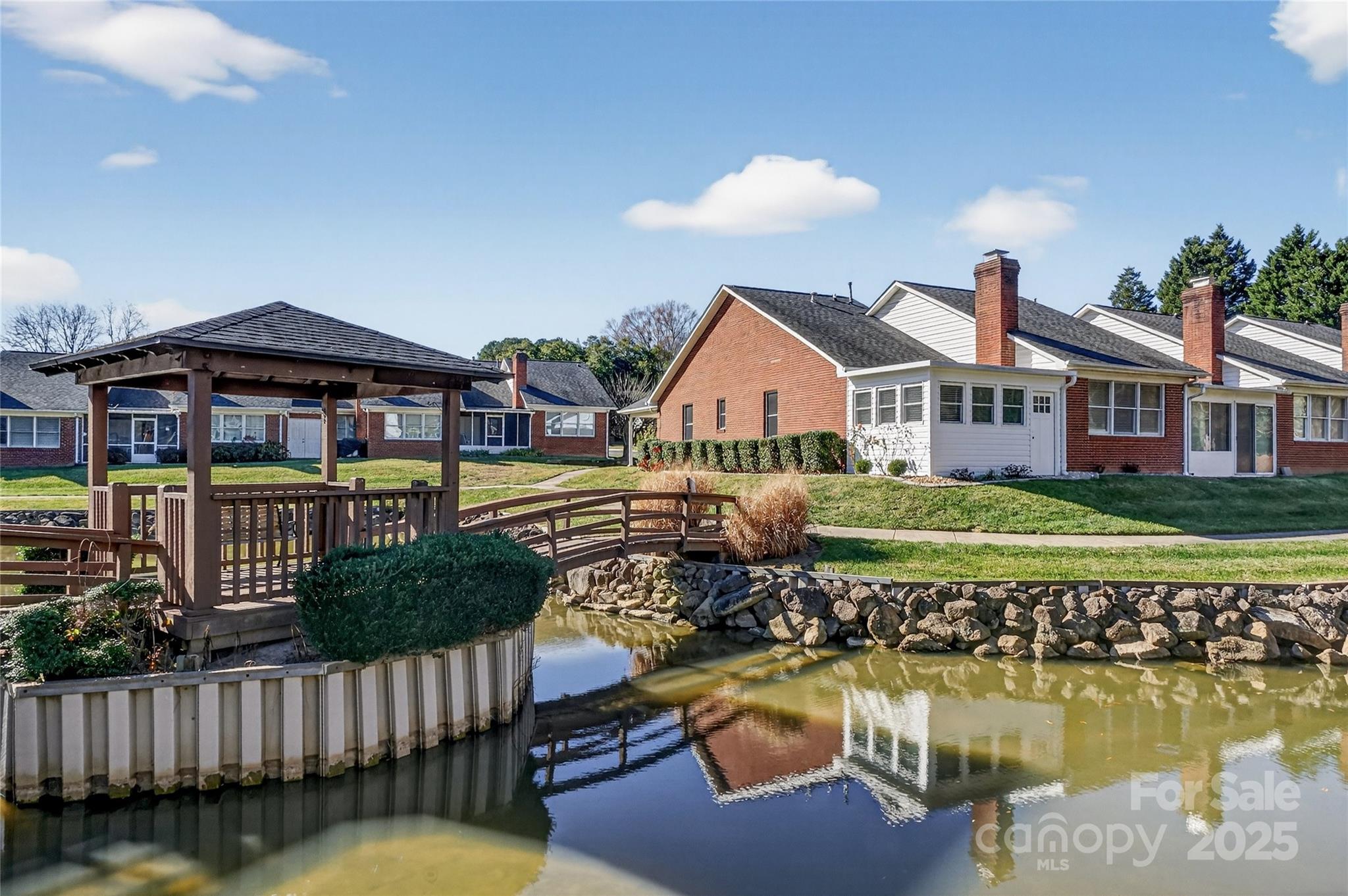 Twin Oaks - Residential