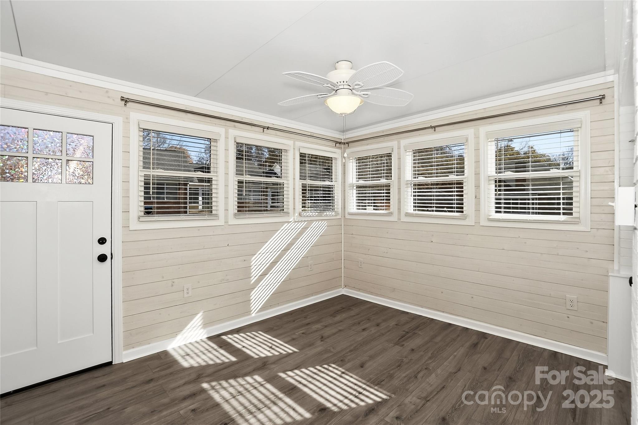 Twin Oaks - Residential