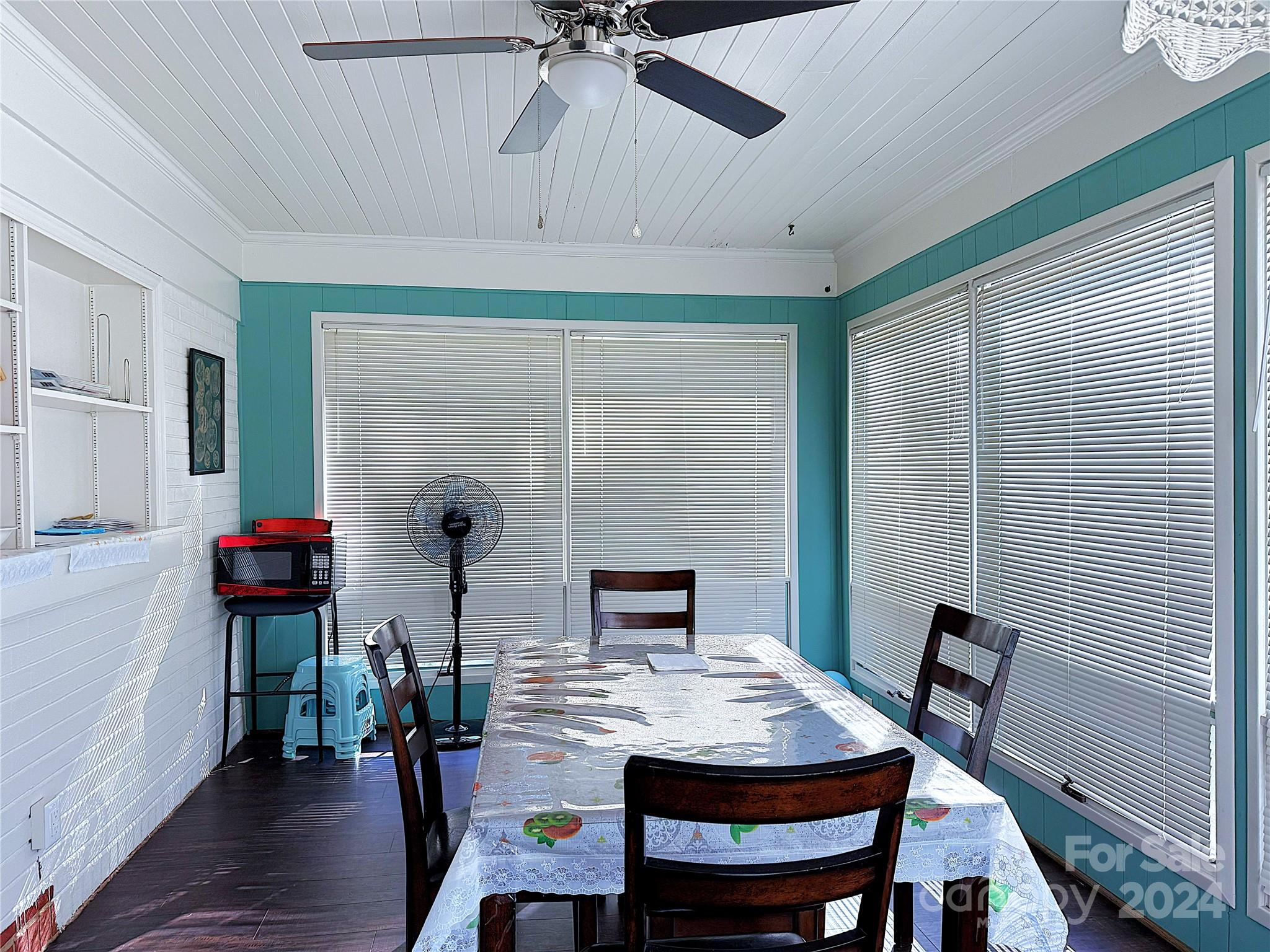 Marlwood Acres - Residential