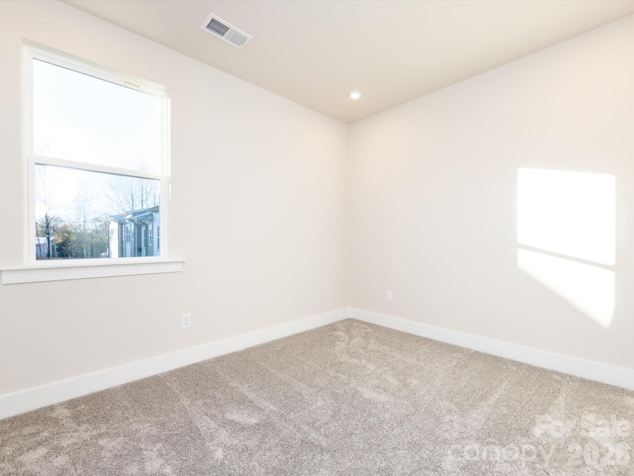 Context at Oakhurst - Residential