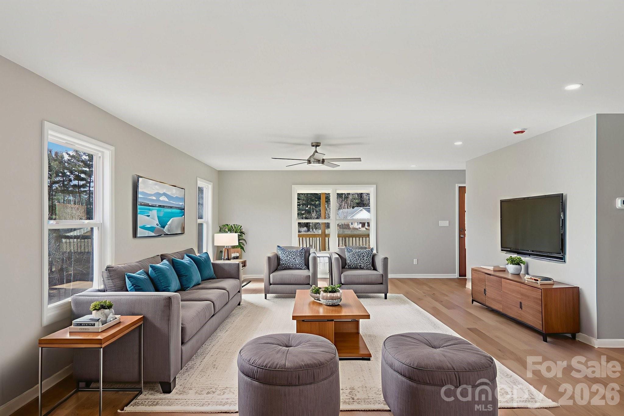 Lincoln Ridge - Residential