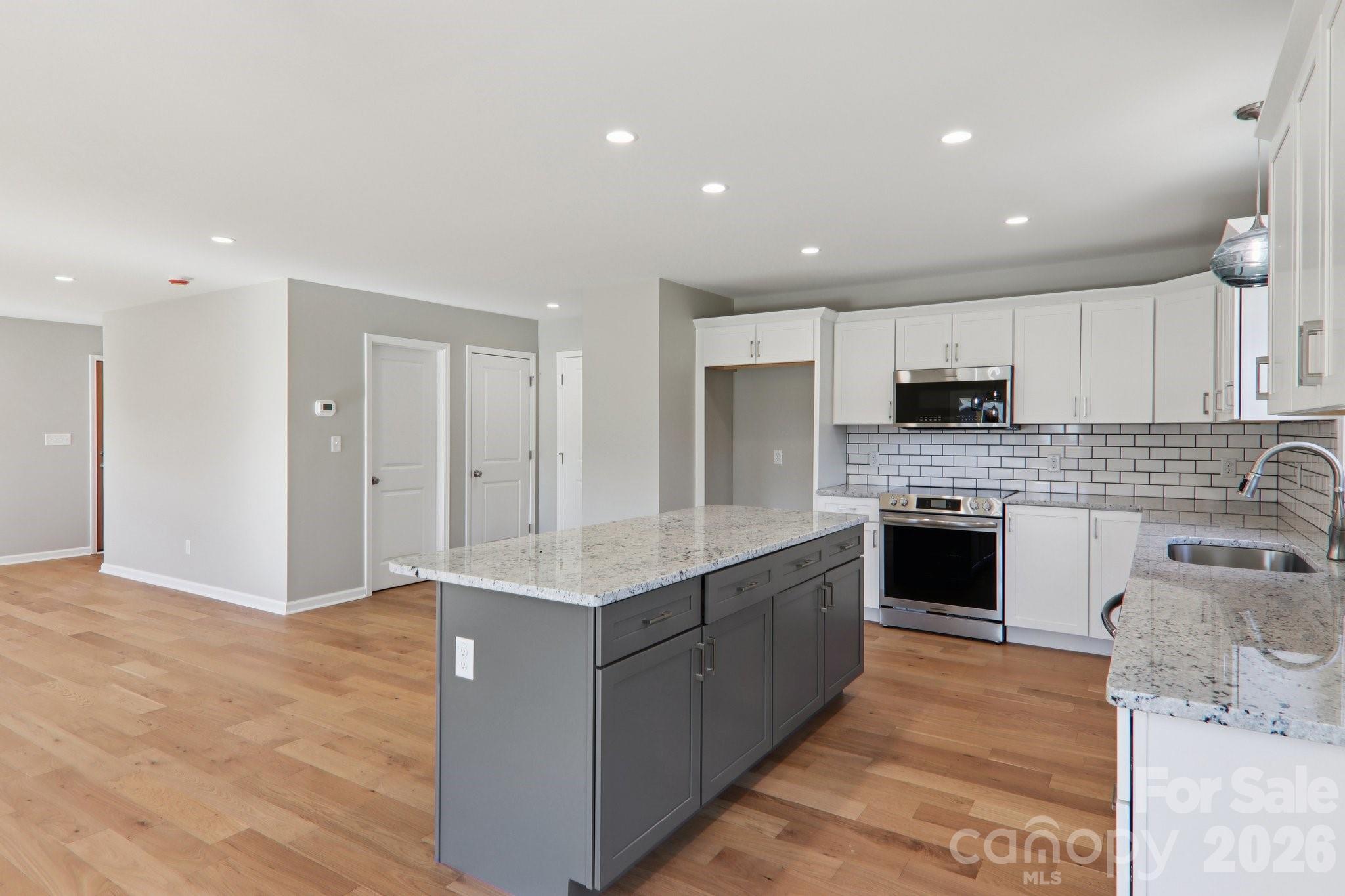 Lincoln Ridge - Residential