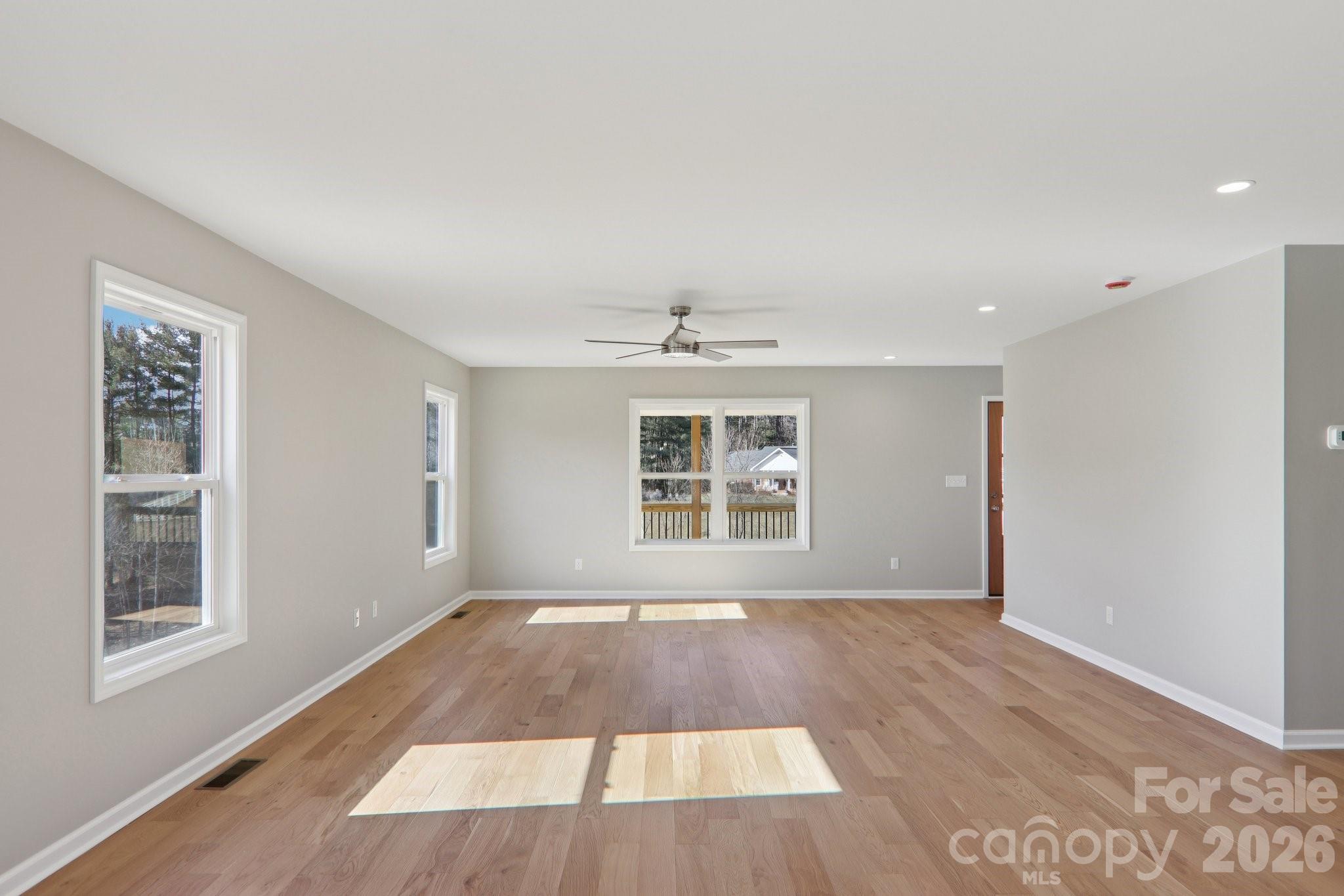 Lincoln Ridge - Residential