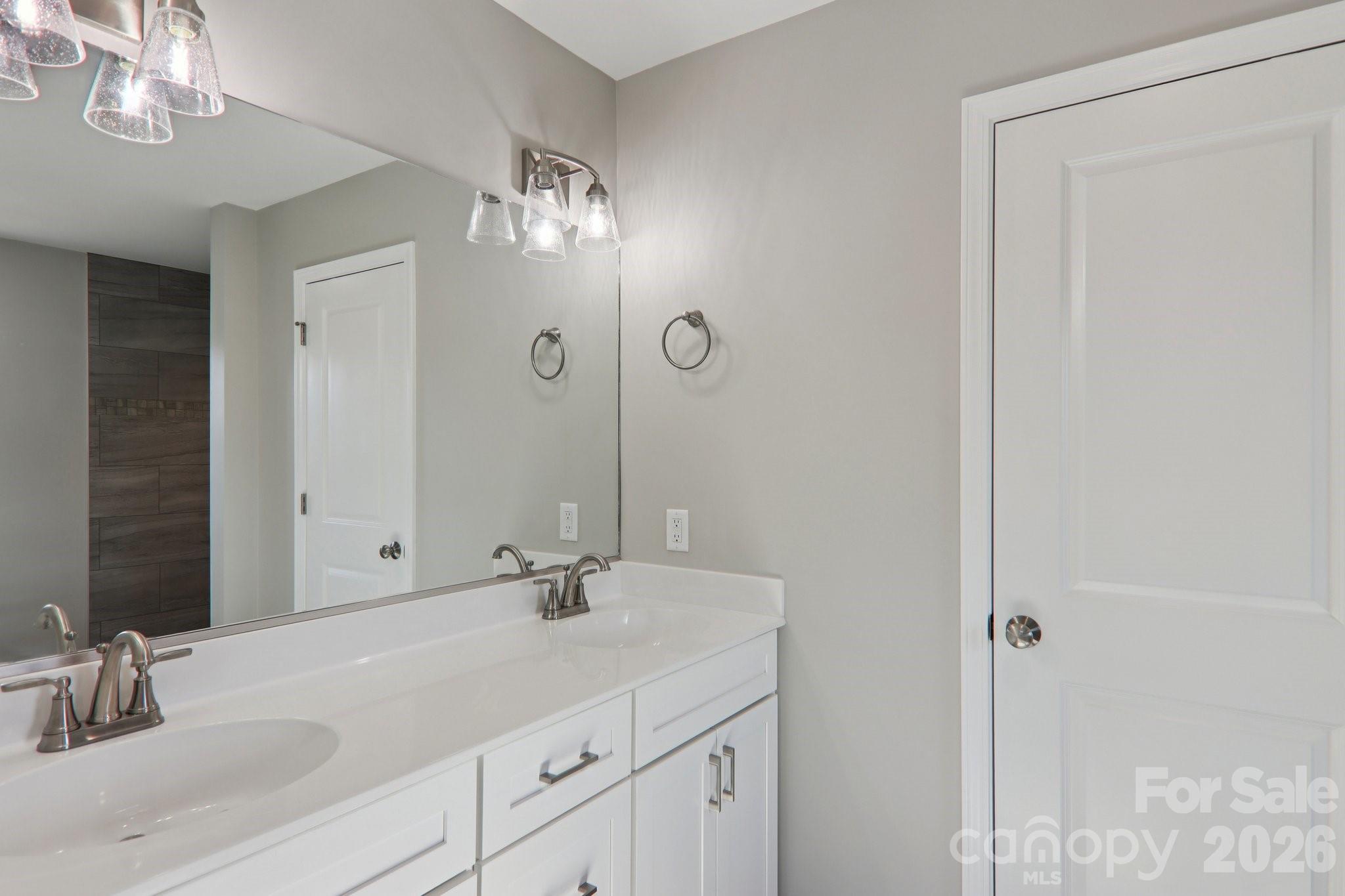 Lincoln Ridge - Residential