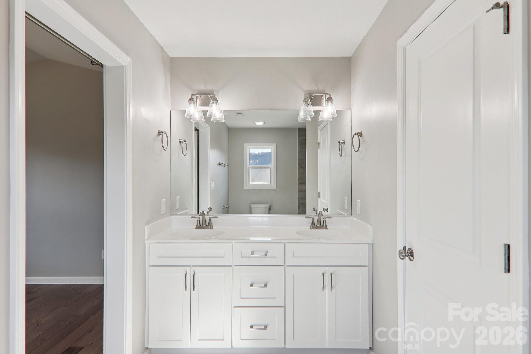 Lincoln Ridge - Residential