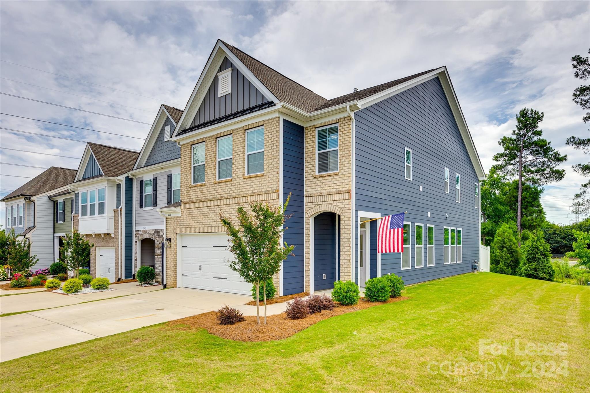 Paddlers Cove - Residential Lease