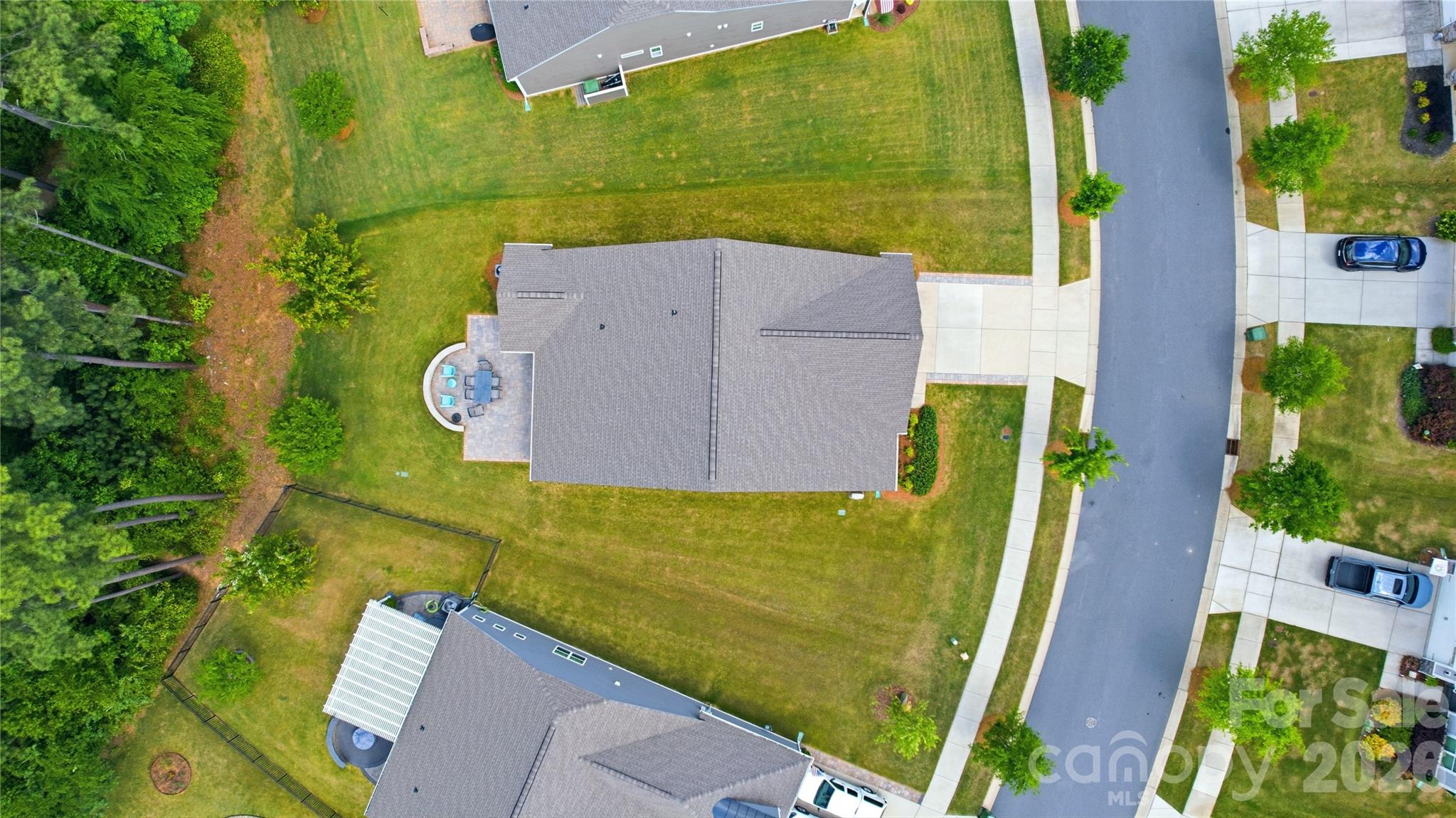 Imagery On Mtn Island - Residential