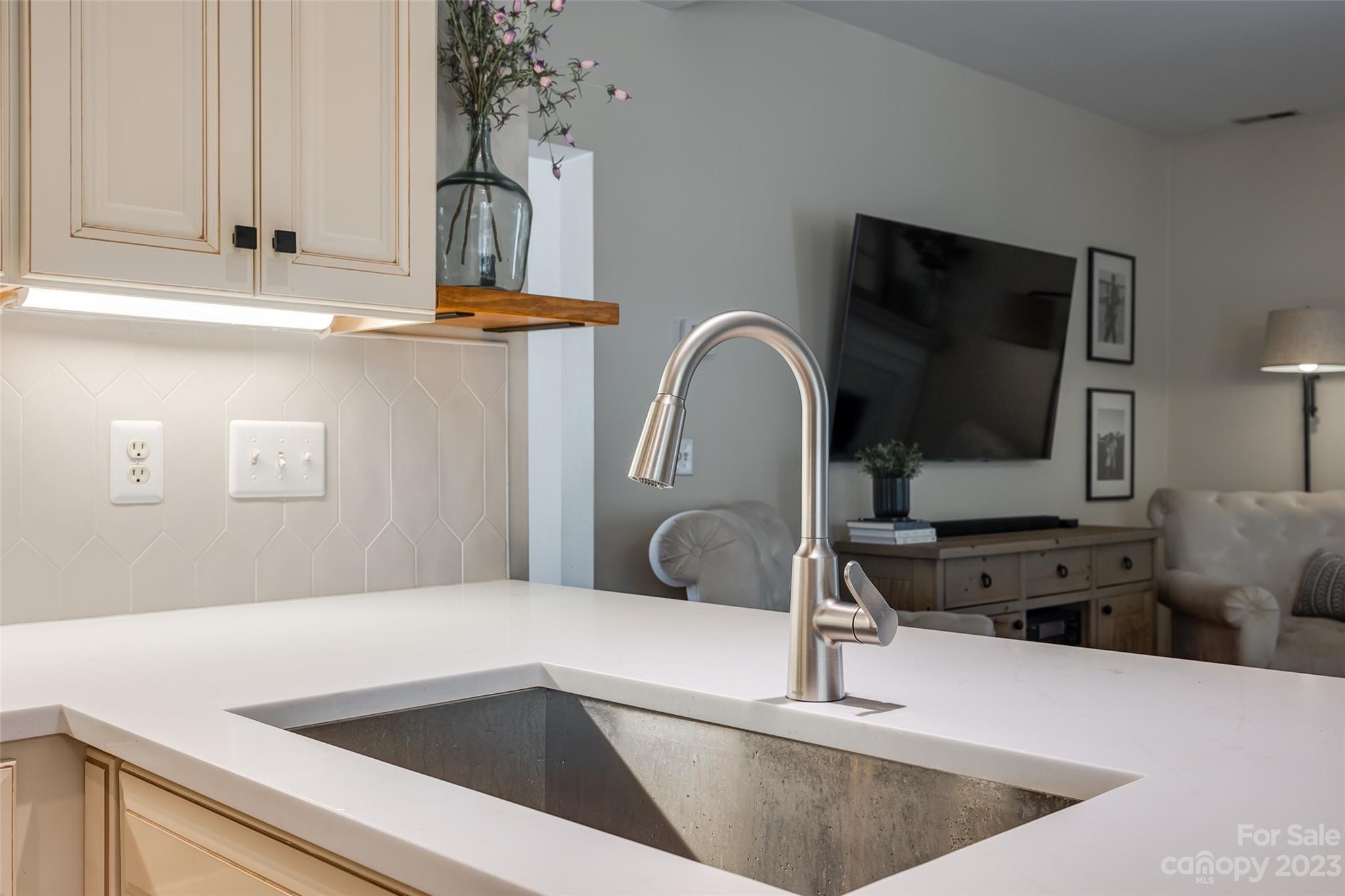 Knightsbridge - Residential