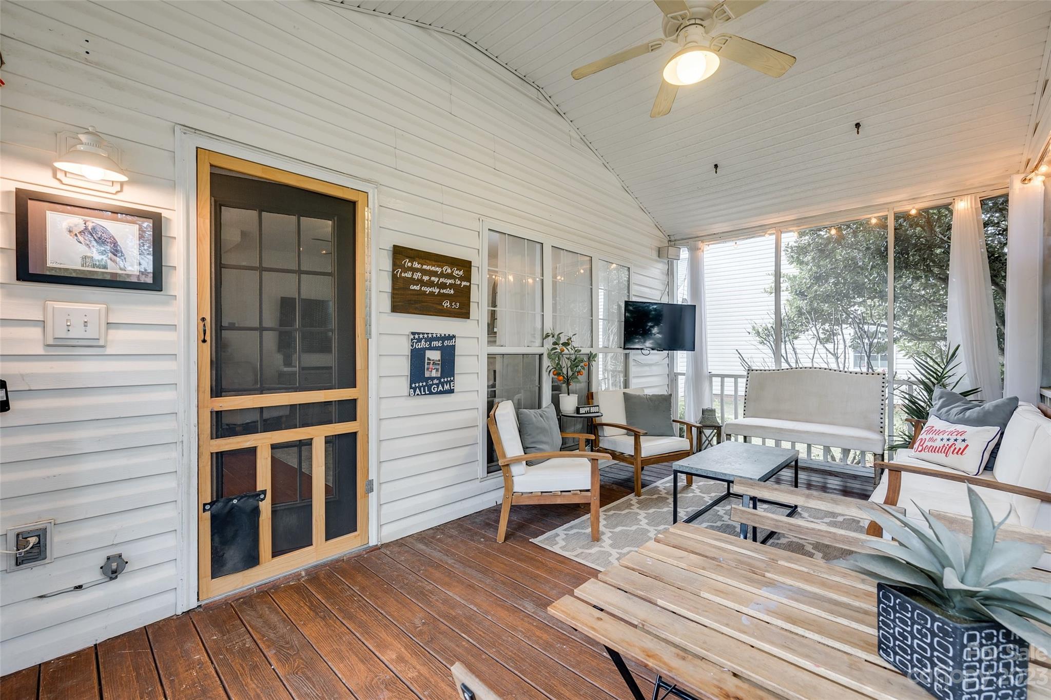 Knightsbridge - Residential