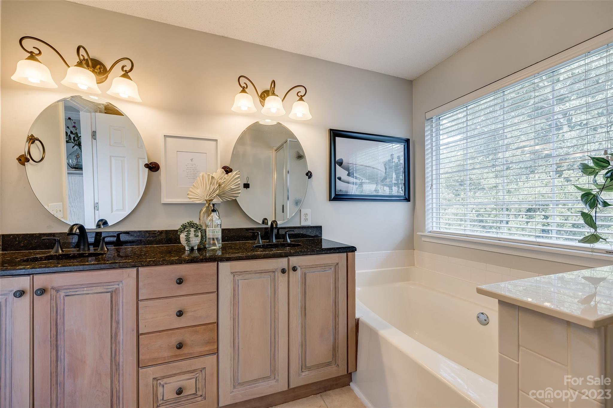 Knightsbridge - Residential