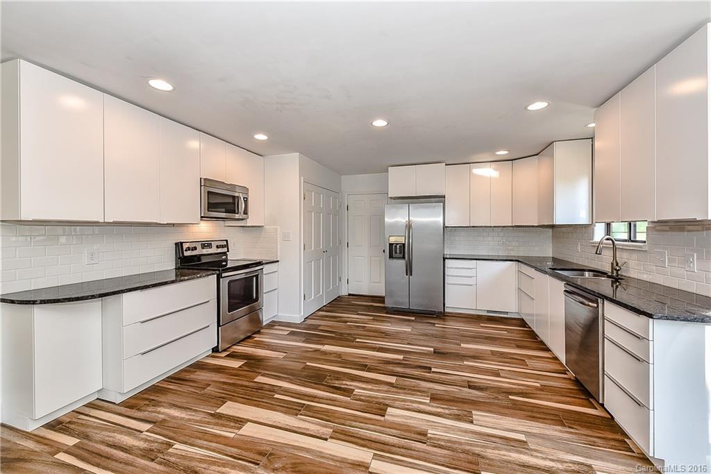 Tega Cay - Residential
