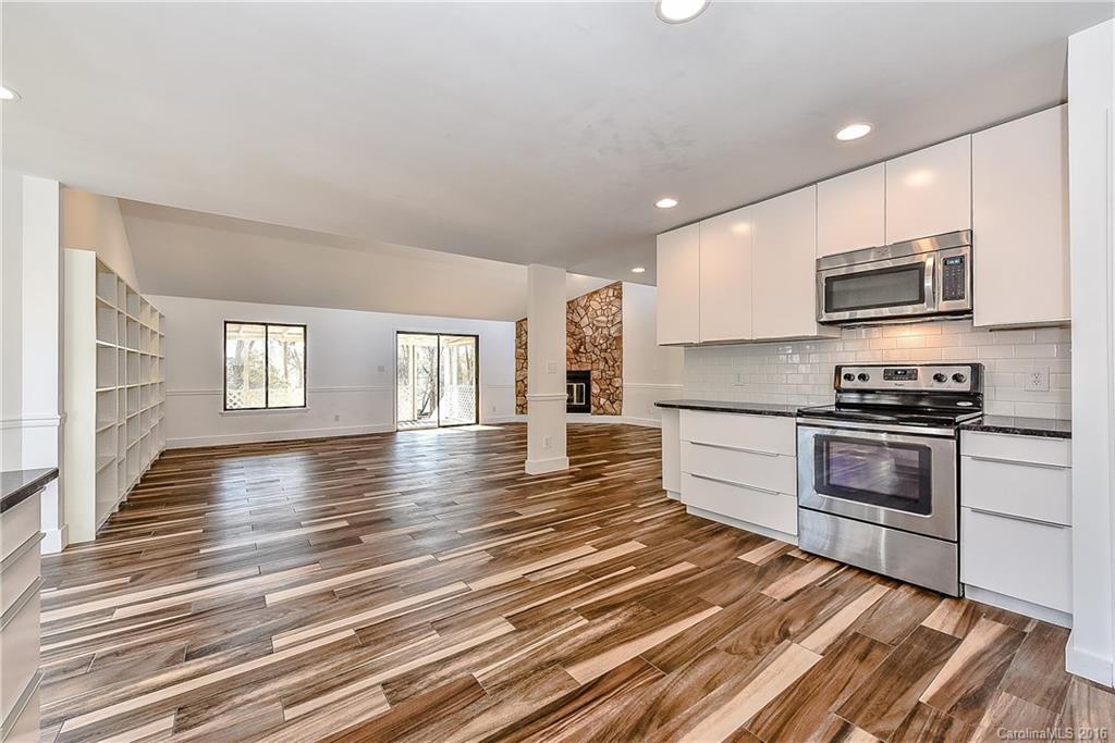 Tega Cay - Residential