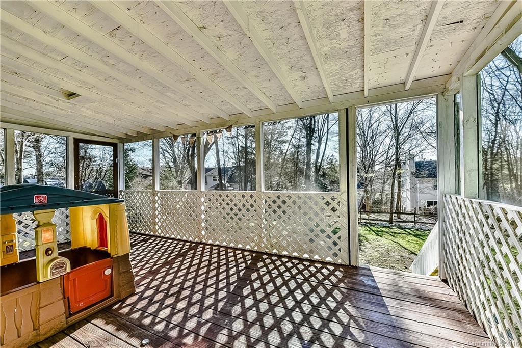 Tega Cay - Residential