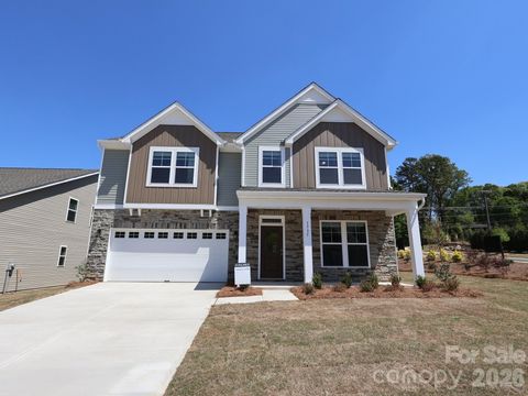 Photo of 1735 Boulder Ridge Drive, Gastonia, NC 28052 (MLS # 4343306)