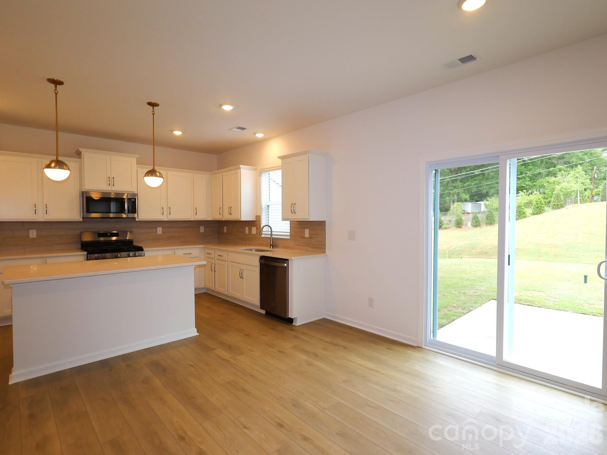 Boulder Ridge - Residential