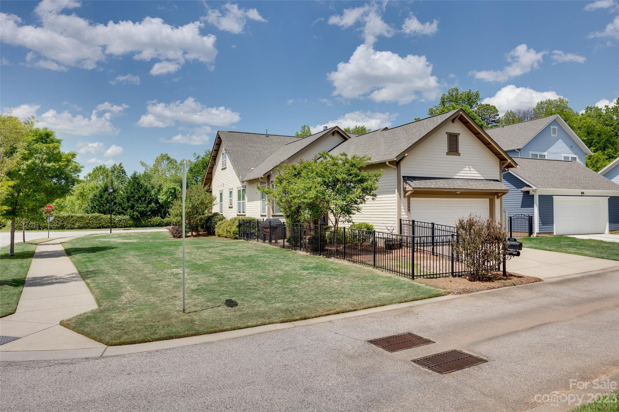 Riverwalk - Residential