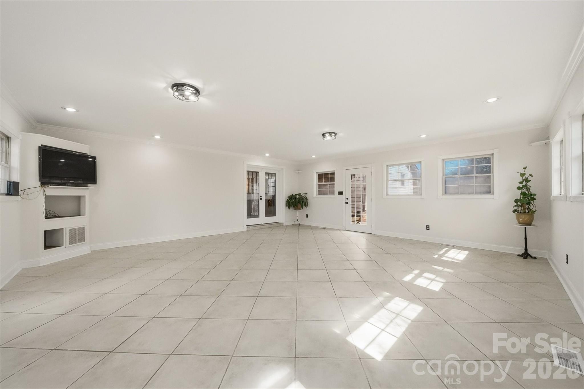 Olde Well South - Residential