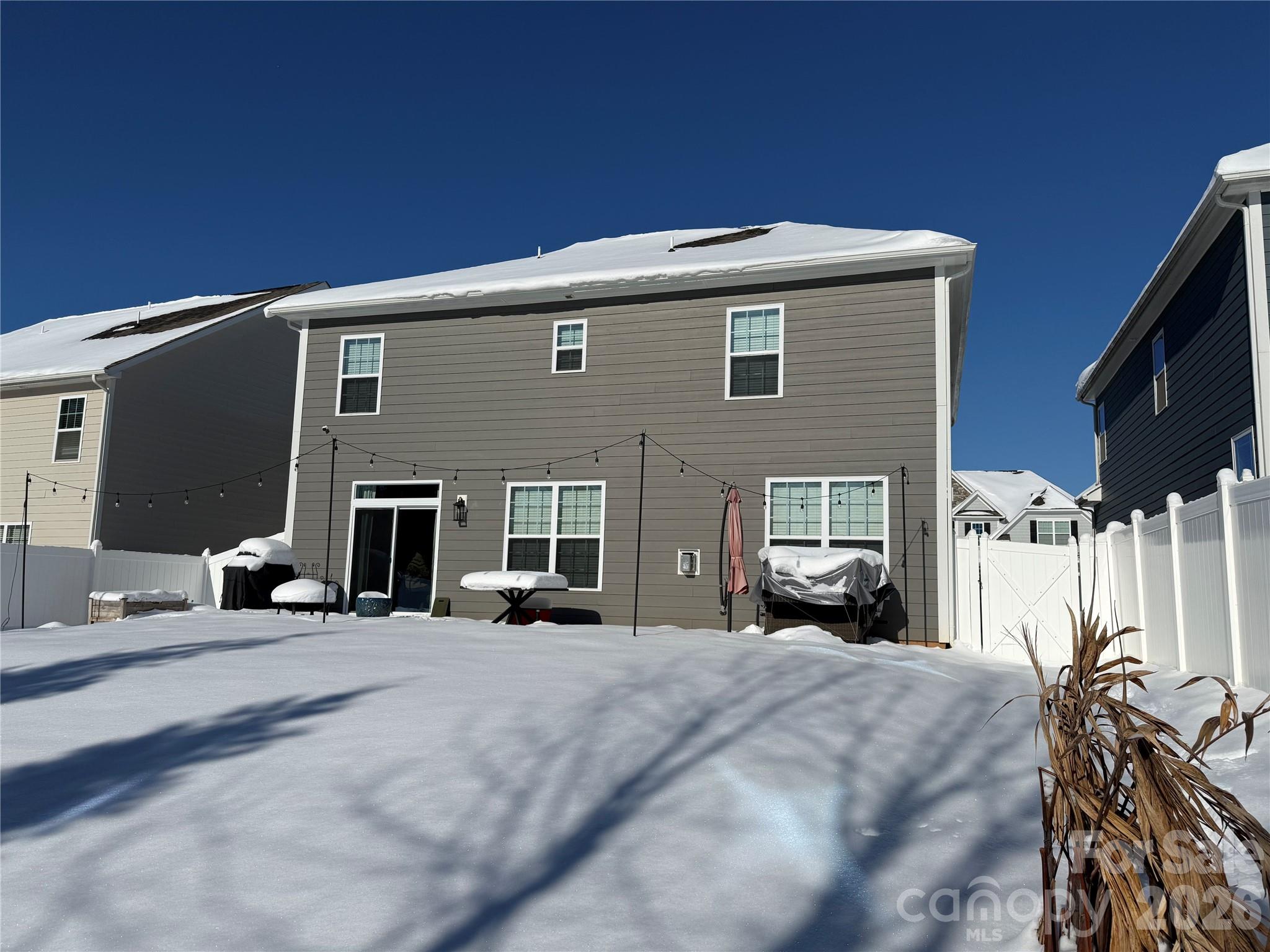 113 W Americana Drive