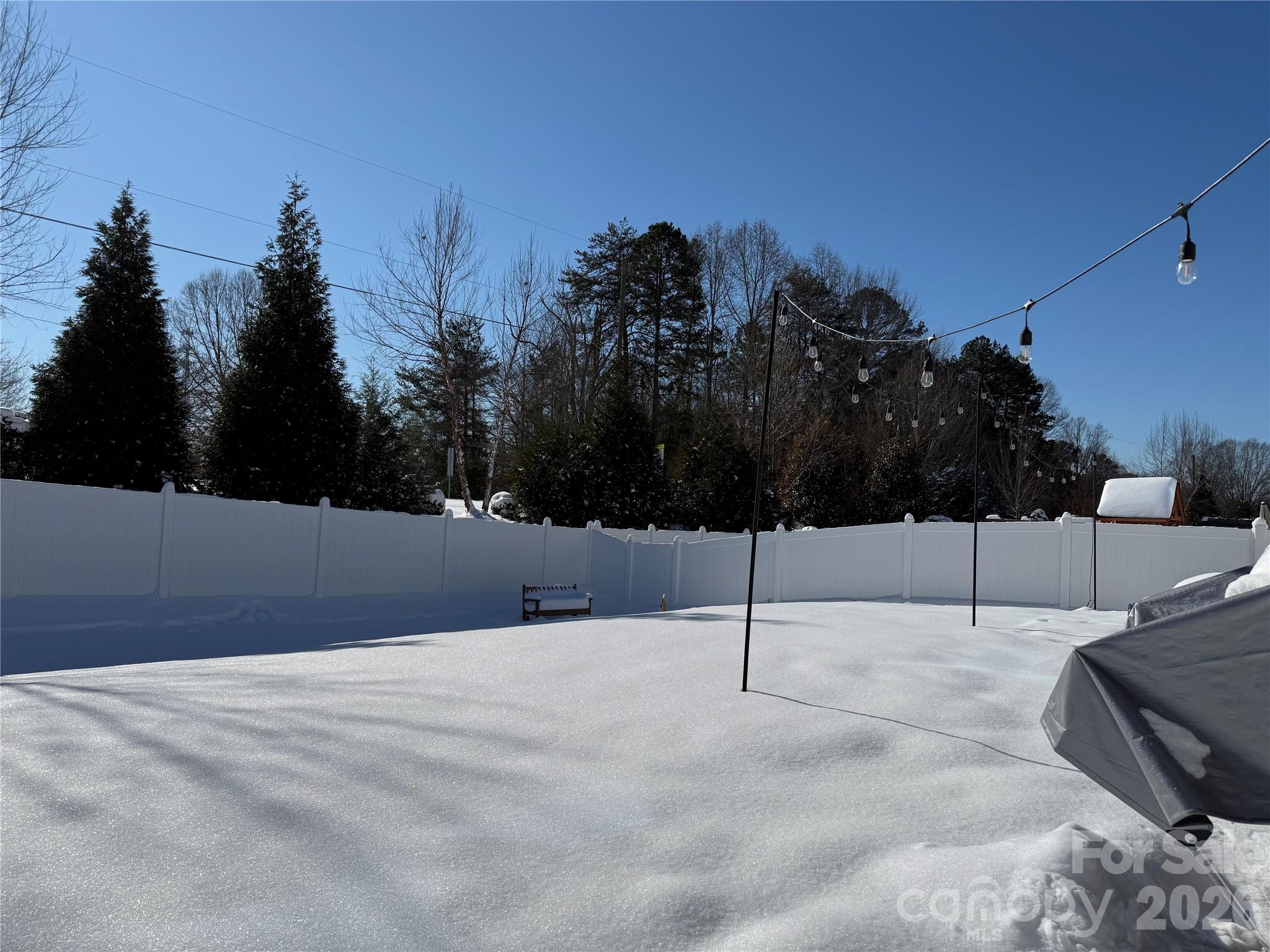 113 W Americana Drive