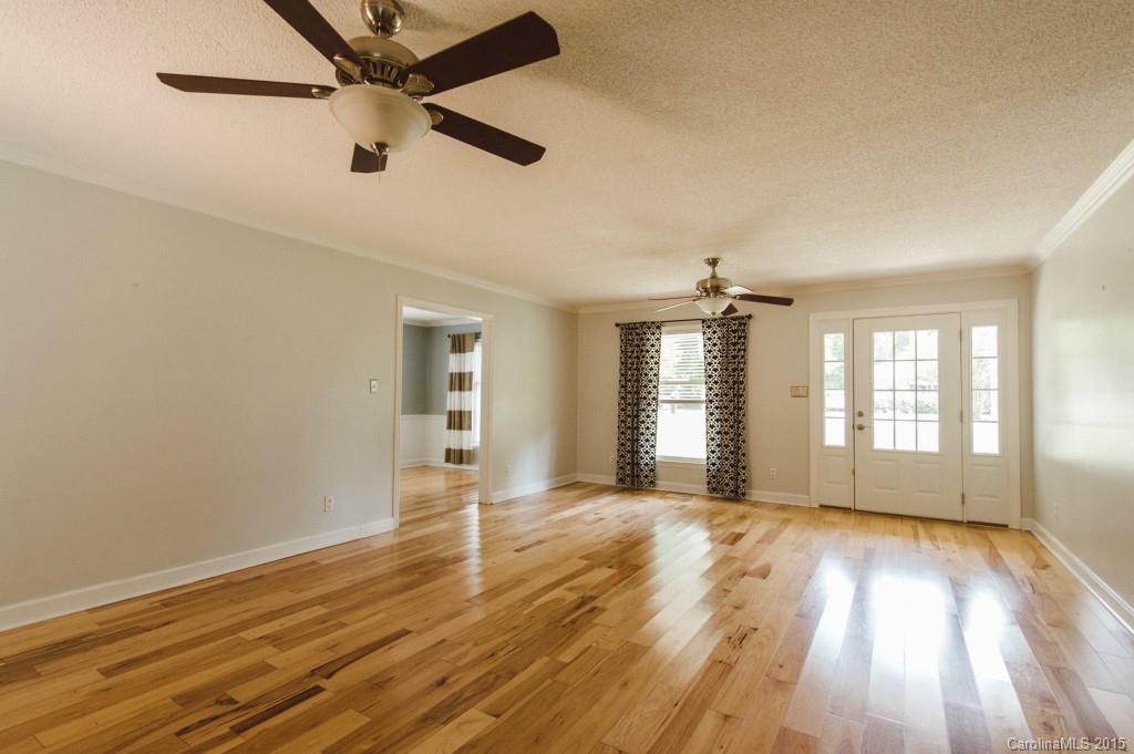 Point Crossing - Residential