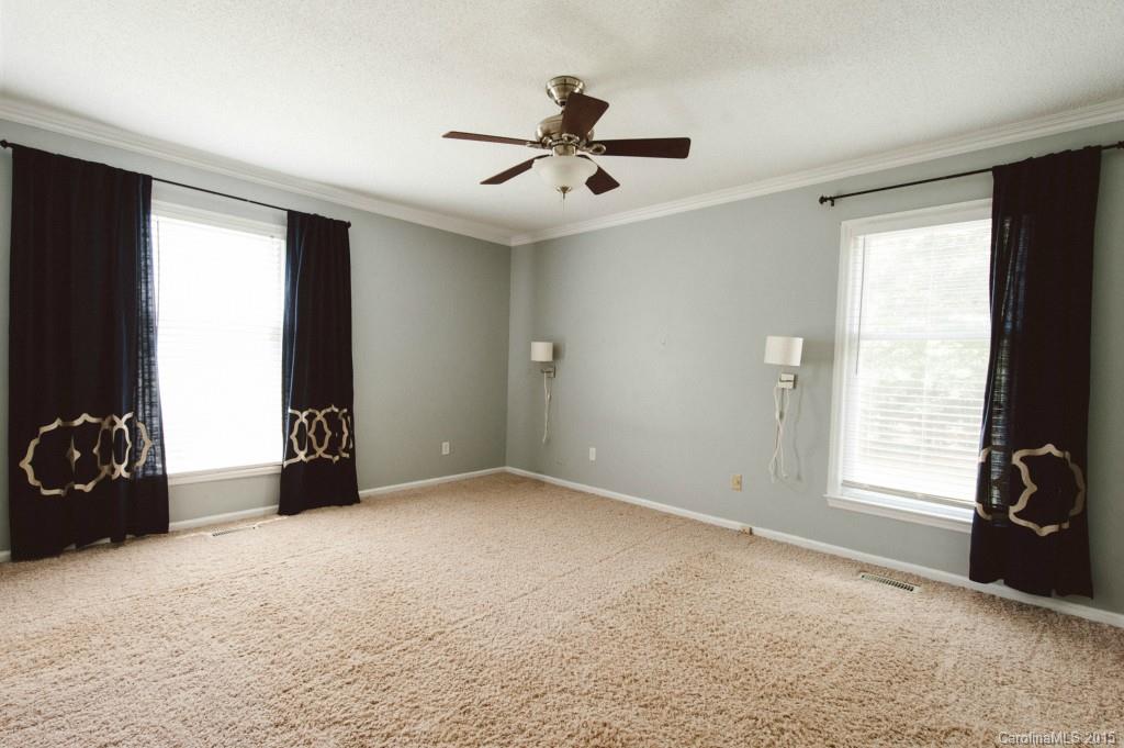 Point Crossing - Residential