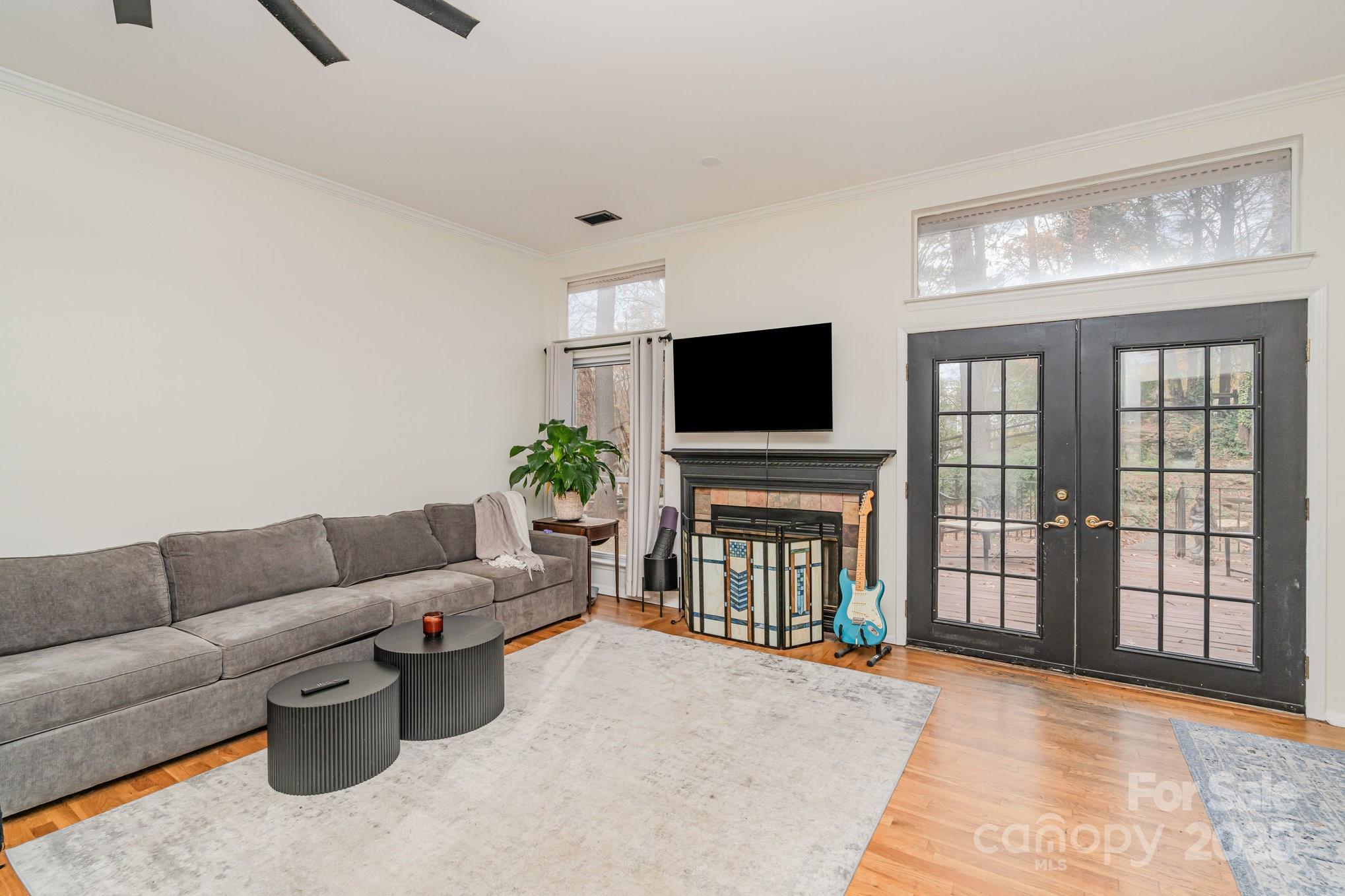 9924 Liberty Bell Court