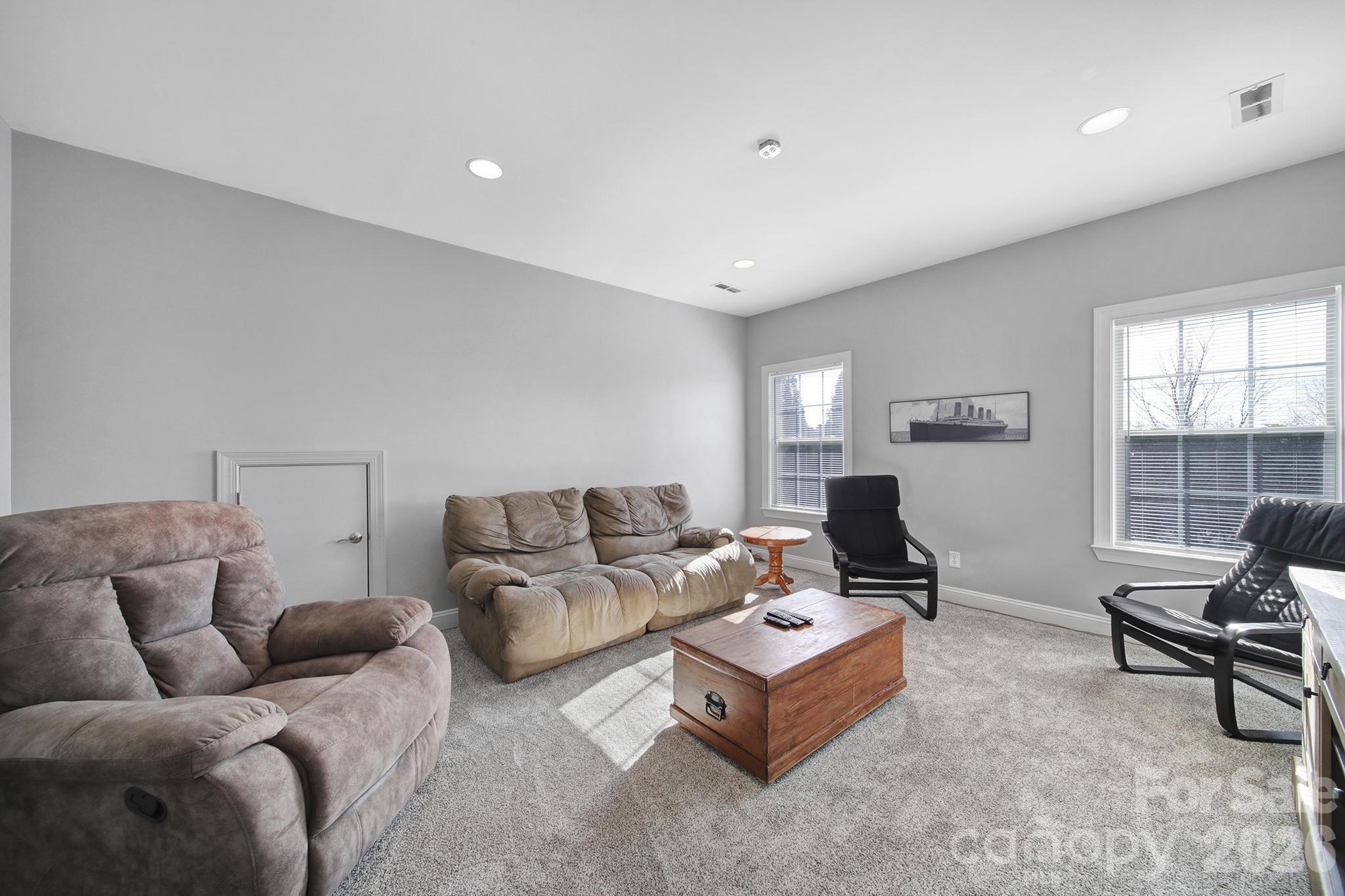 Mill Creek Falls - Residential