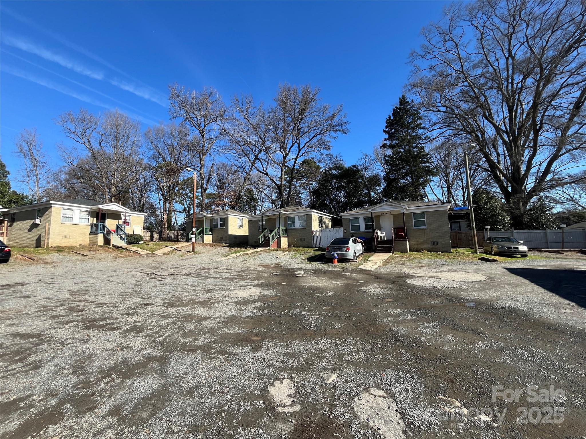 2416 Julia Avenue