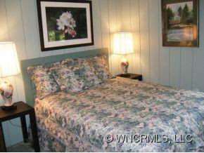 Connestee Falls - Residential