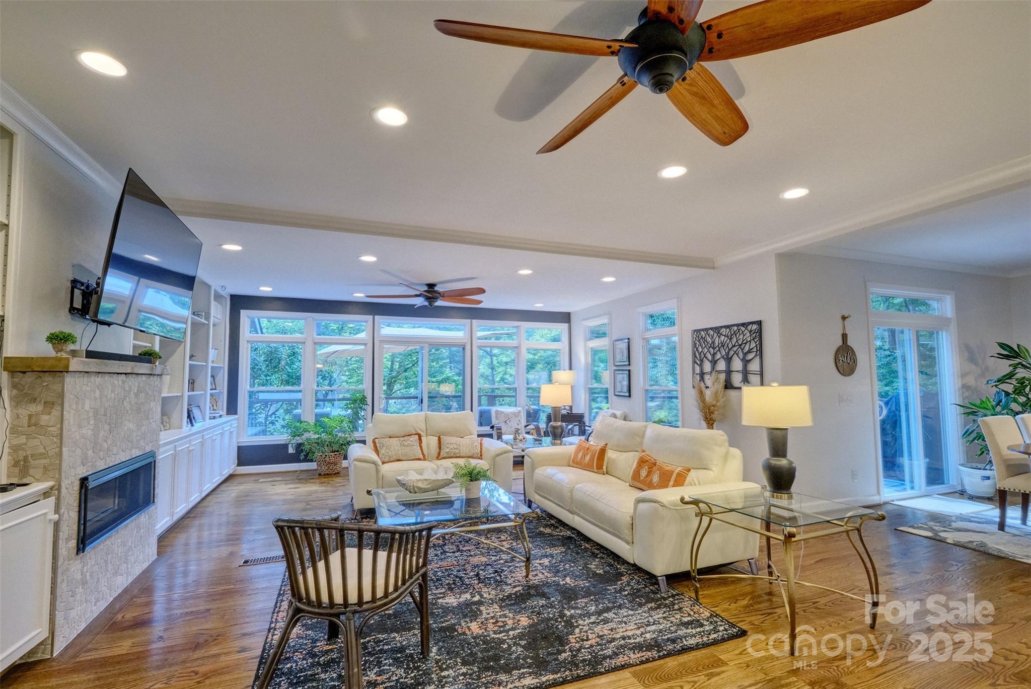 River Hills - Residential