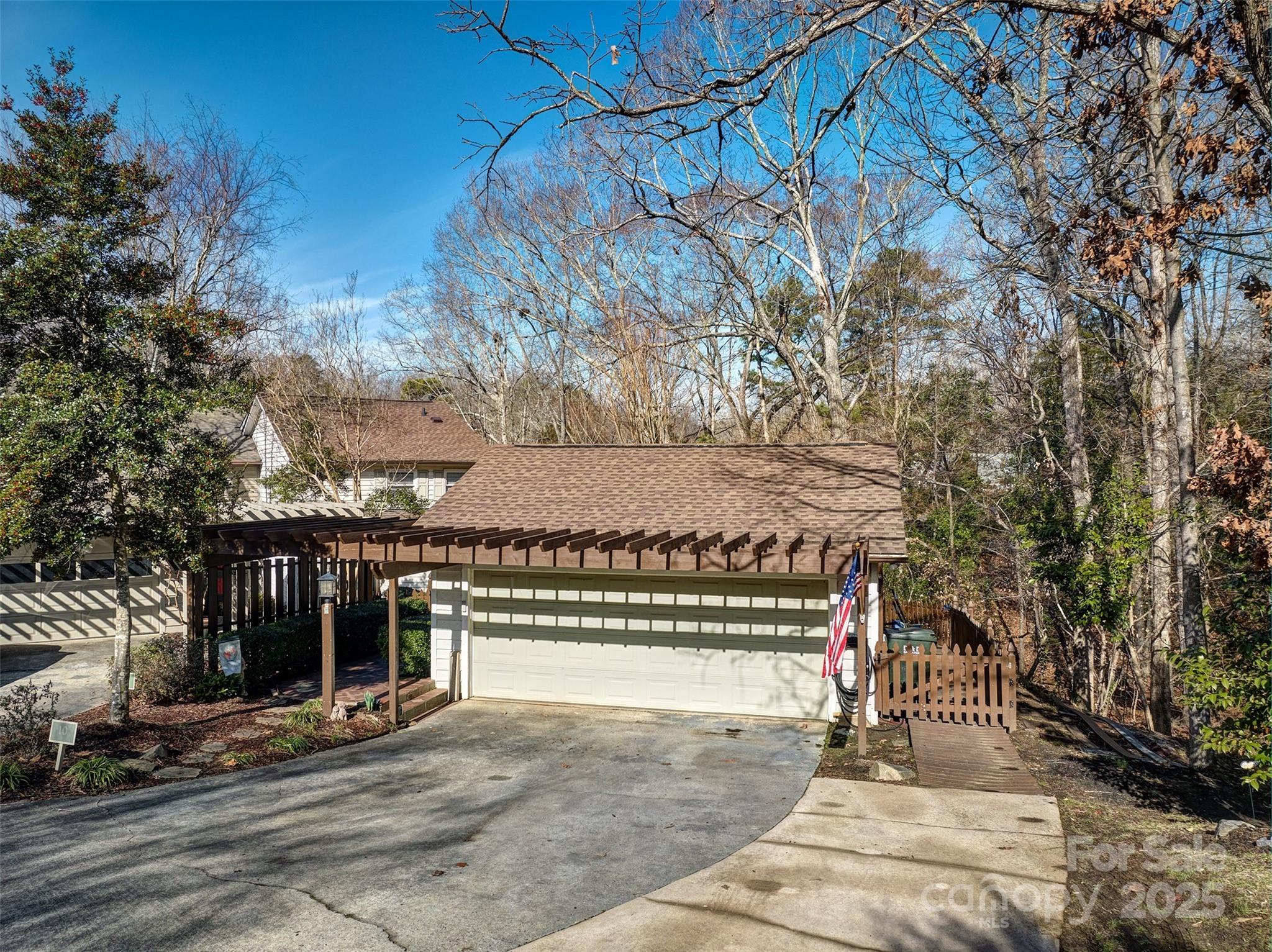 River Hills - Residential