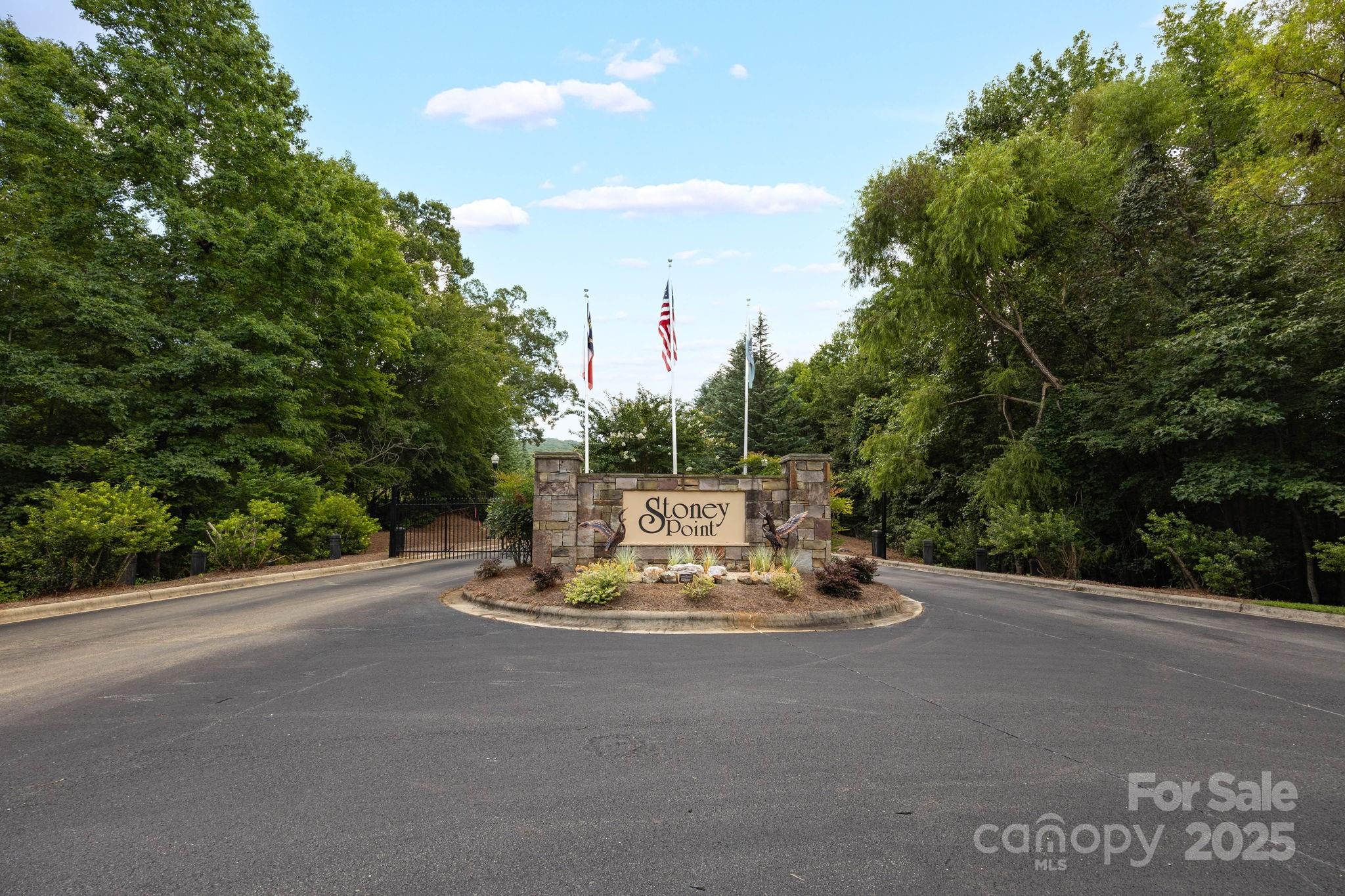 Stoney Point Harbor - Land