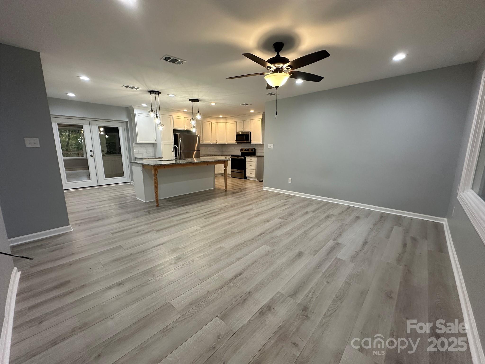 CABARRUS WOODS - Residential