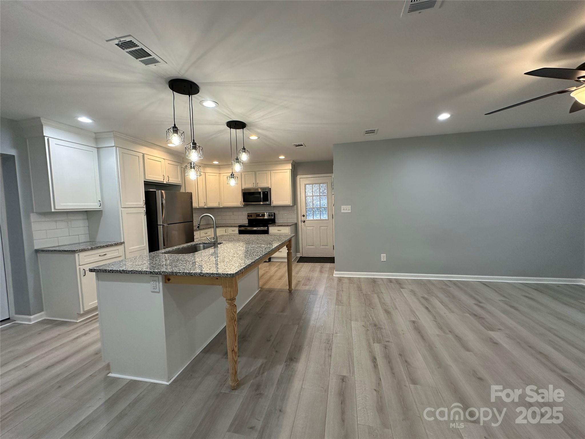 CABARRUS WOODS - Residential