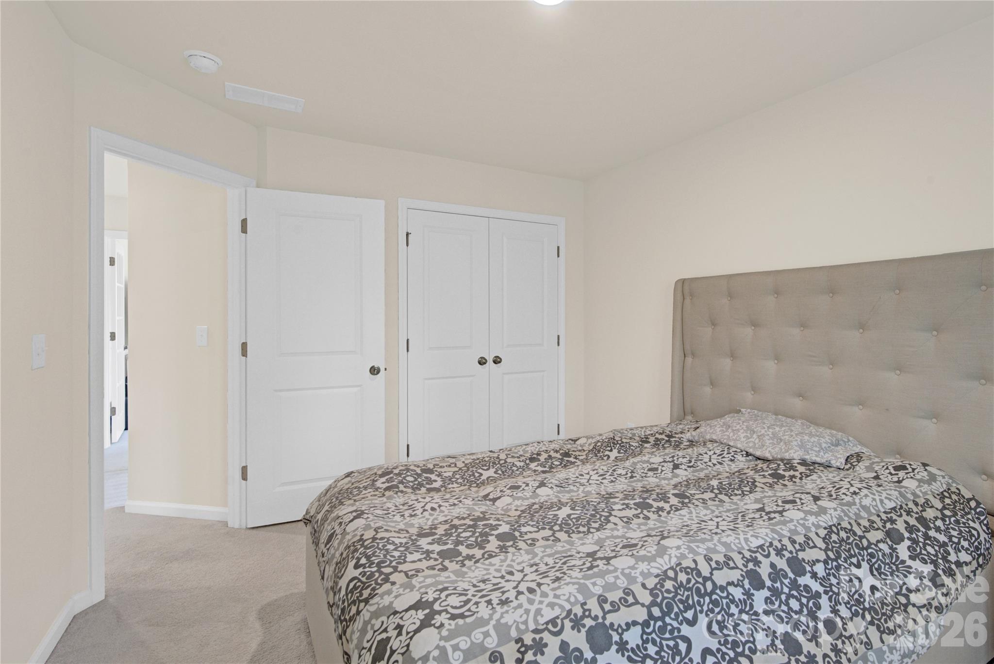 The Estates at Arlington Woods - Residential