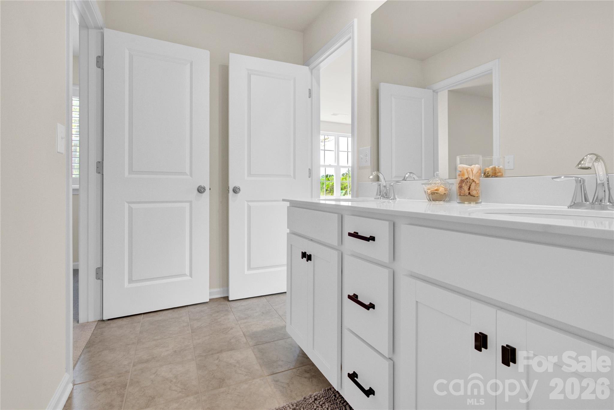 The Estates at Arlington Woods - Residential