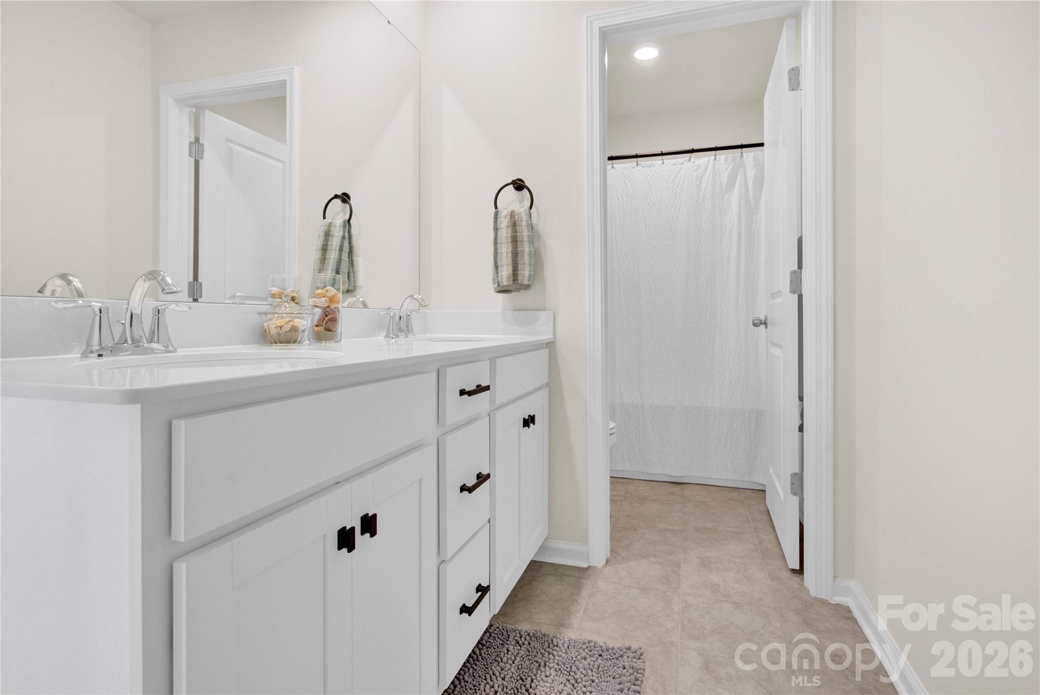 The Estates at Arlington Woods - Residential